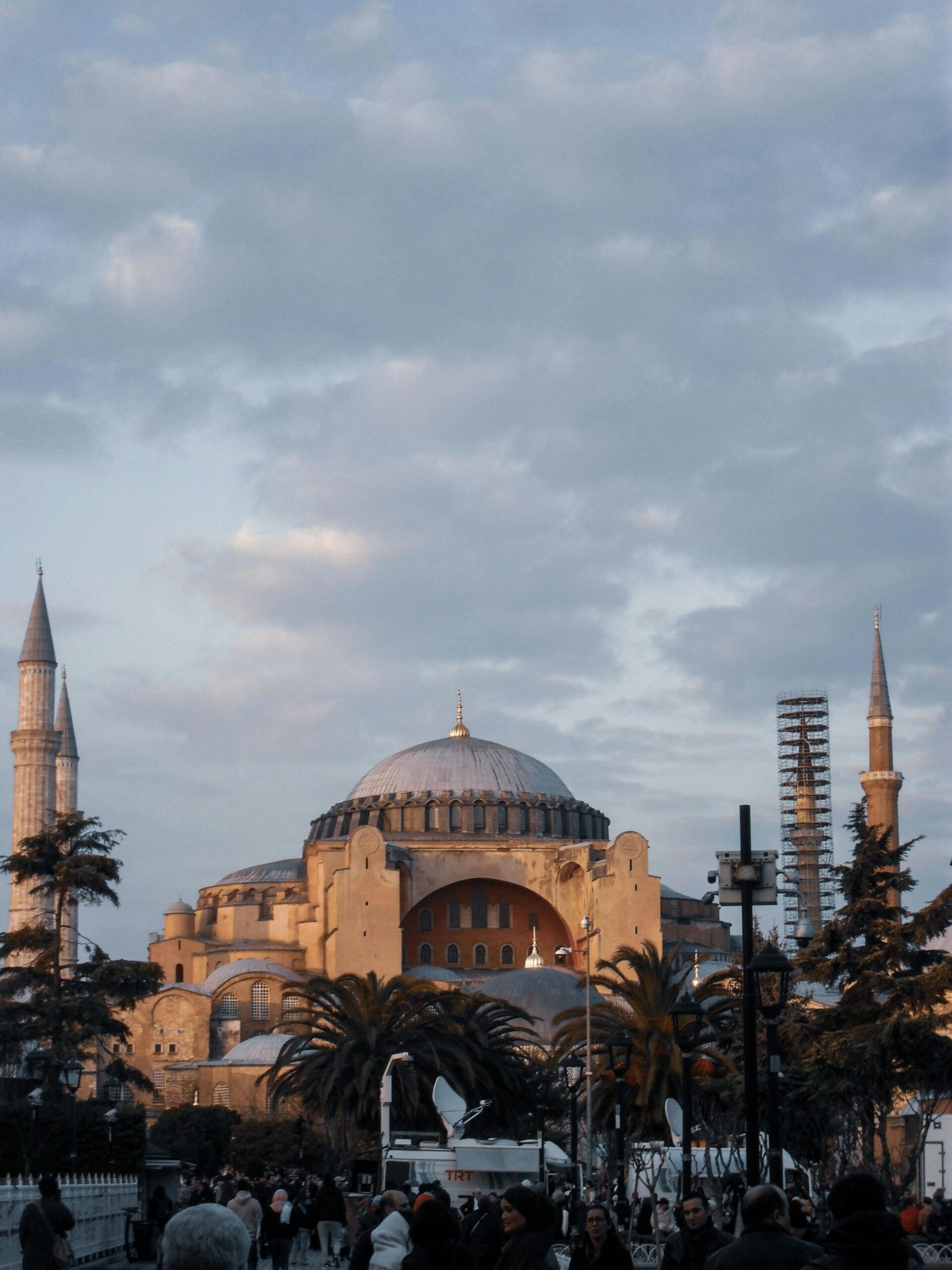 The hagia sophia is a beautiful building in turkey